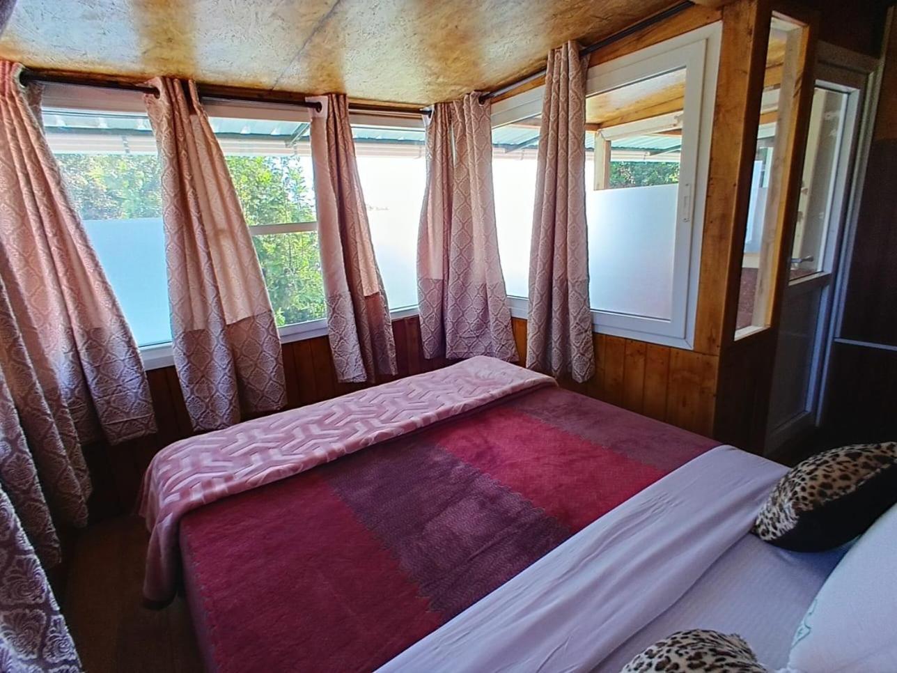 De Rock Jungle Living Resort Coonoor Exteriör bild
